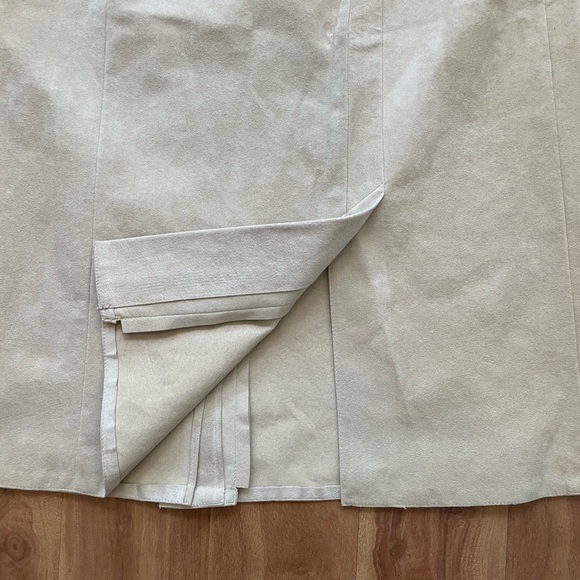 Vintage Union Label Beige Ultra Suede High Waisted Midi Skirt - Picture 10 of 13